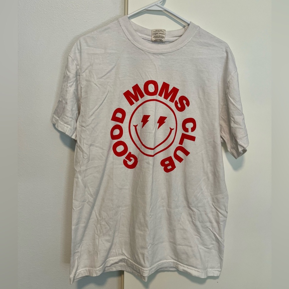 Comfort Colors Sz Large Good Moms Club Graphic Tee Smiley Face Lightning Bolts